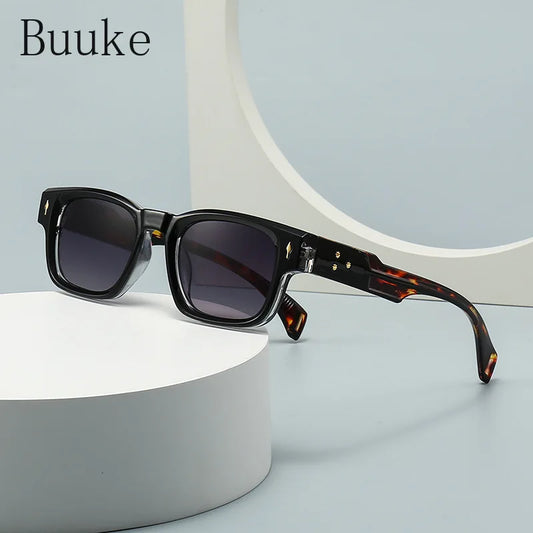 2023 Retro Square Sunglasses Women Fashion Brand Designer Gradient Shades UV400 Men Trending Rivets Punk Sun Glasses