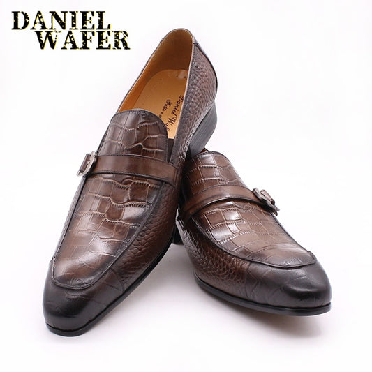 Luxury Men Leather Shoes Casual Men Dress Shoes Black Coffee Alligator Prints Mook Strap Slip On Pointed Toe Men Shoes Loafers