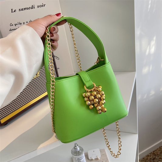 Fashion Hand Bags Women 2022 Green Leather Bucket Bag Chains Purses and Handbags Luxury Crossbody Bags for Girls Shoulder Bag