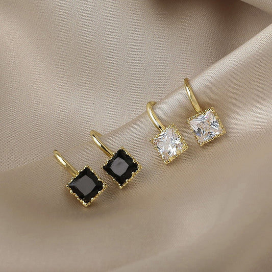 Simple Black White Irregular Polyhedron Pendant Small Earrings 2023 New Girl Unusual Earrings Fashion Korean Jewelry For Woman